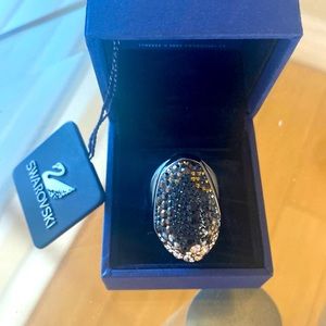 Swarovski Black crystal chunky ring NWT size 8.5